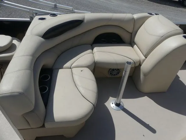 Slide: The Image of Sylvan 8522 Cruise-n-Fish 2019 - 16