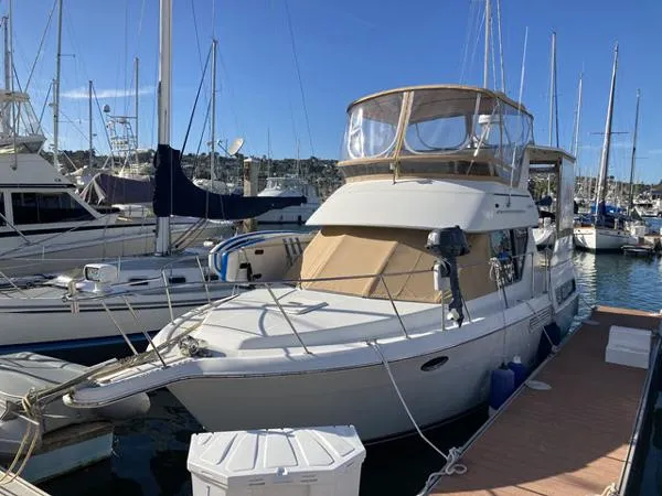 Slide: The Image of Carver Yachts 325 Aft Cabin 1996 - 0