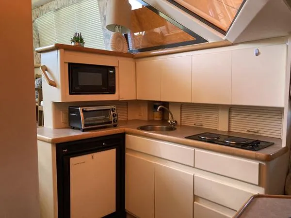 Slide: The Image of Carver Yachts 325 Aft Cabin 1996 - 5