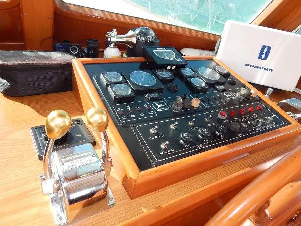 Slide: The Image of DeFever 49 Aft Cabin 2002 - 8