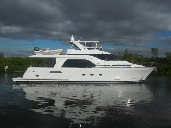 Slide: The Image of Queenship 64 Flybridge Motor Yacht 1998 - 2