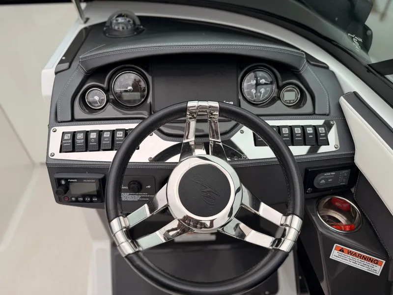 Slide: The Image of Monterey 258SS Super Sport 2019 - 20