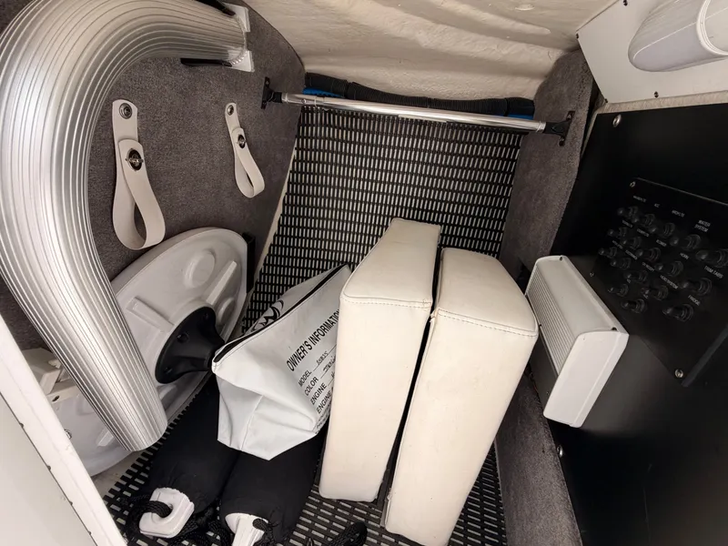 Slide: The Image of Monterey 258SS Super Sport 2019 - 31