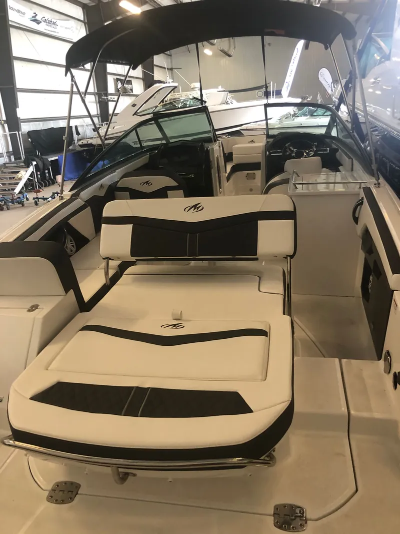 Slide: The Image of Monterey 258SS Super Sport 2019 - 40