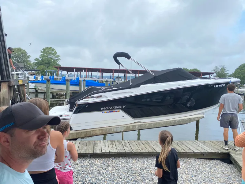 Slide: The Image of Monterey 258SS Super Sport 2019 - 43