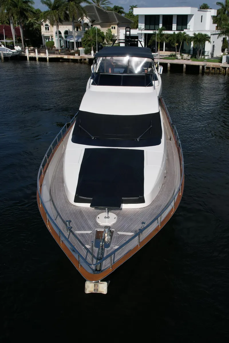 Slide: The Image of Azimut 85 Ultimate 1999 - 107