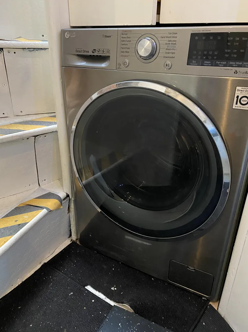 Slide: The Image of Azimut 85 Ultimate 1999 - 89