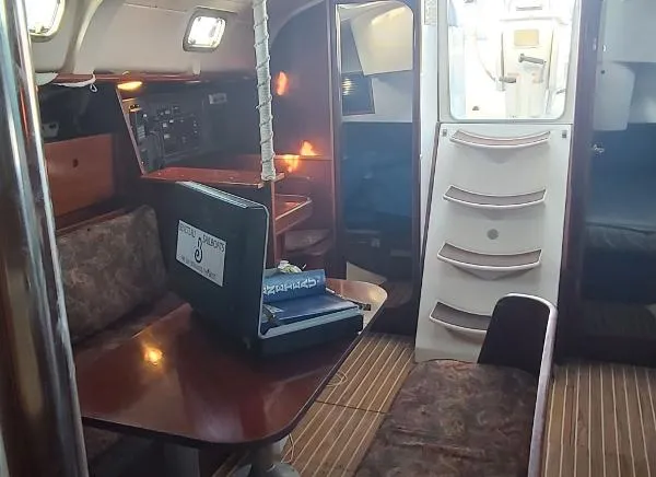 Slide: The Image of Beneteau Oceanis 400 1995 - 3