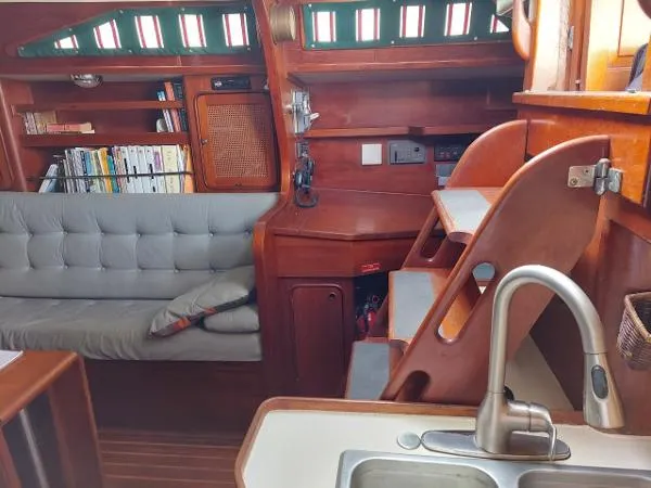 Slide: The Image of Gulfstar 44 CC 1982 - 9