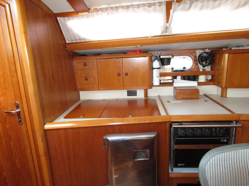 Slide: The Image of Jeanneau Sun Odyssey 45.2 2001 - 4