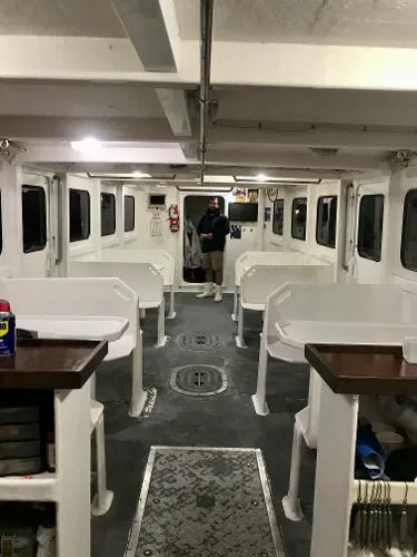 Slide: The Image of DMR 64 Pilot House USCG COI Commercial 105 Pas. 2006 - 7