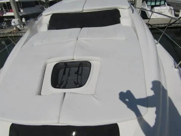 Slide: The Image of Sea Ray 390 Motor Yacht 2003 - 9