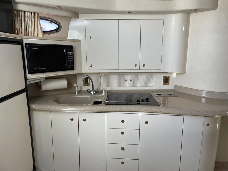 Slide: The Image of Sea Ray 400 Sundancer 1997 - 8