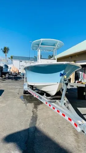 Slide: The Image of Sea Hunt Ultra 234 2015 - 2