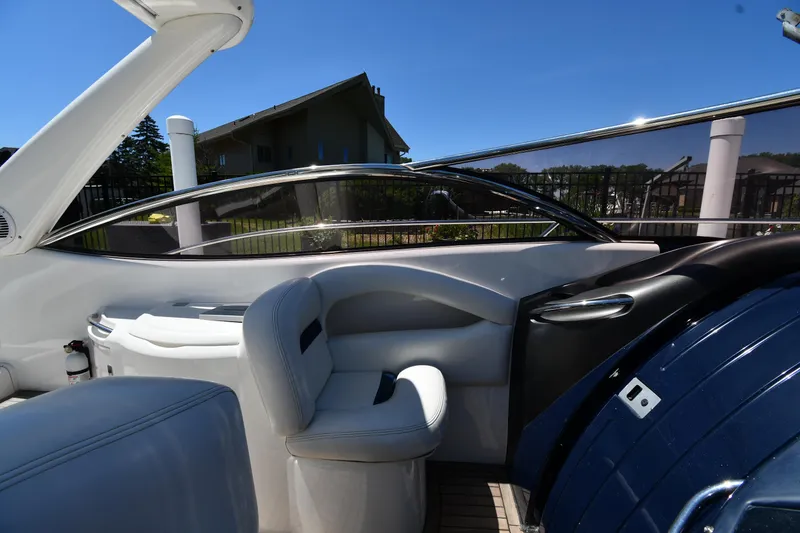 Slide: The Image of Interior of a 2000 Sunseeker Superhawk 34 yacht. - 17