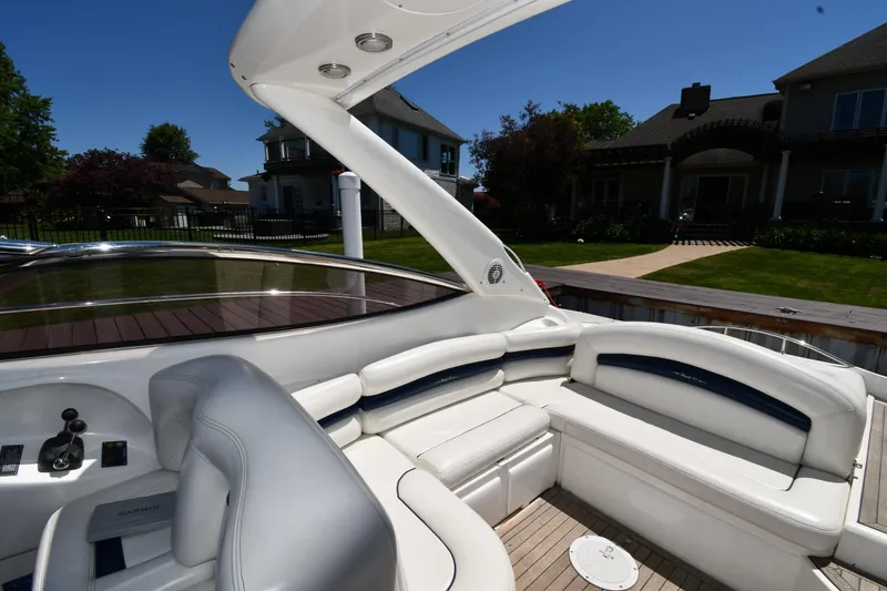 Slide: The Image of Interior of a 2000 Sunseeker Superhawk 34 yacht. - 24