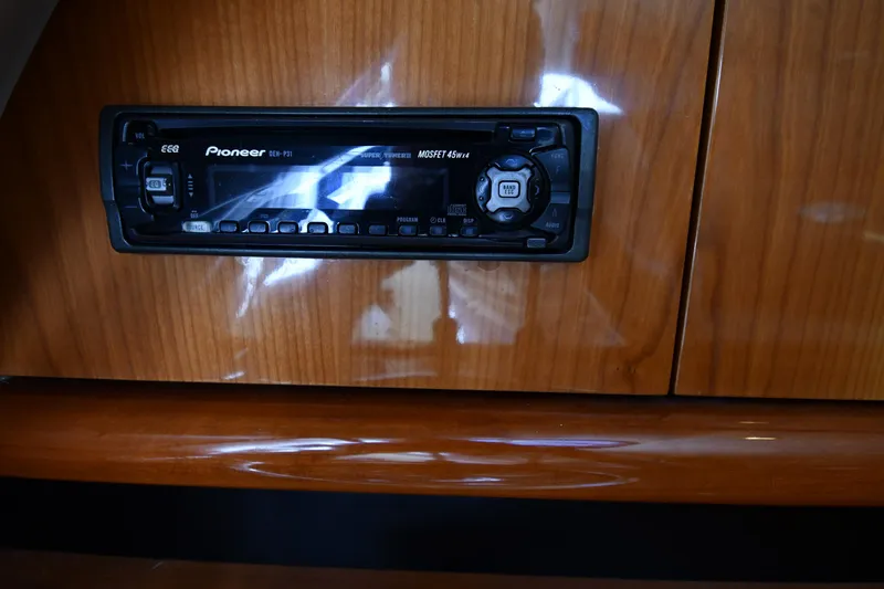 Slide: The Image of Pioneer car stereo in Sunseeker Superhawk 34, year 2000. - 41