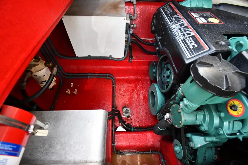 Slide: The Image of Sunseeker Superhawk 34 2000 - 51