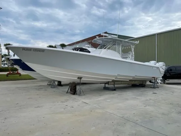 Slide: The Image of Contender 39 Fisharound 2021 - 0