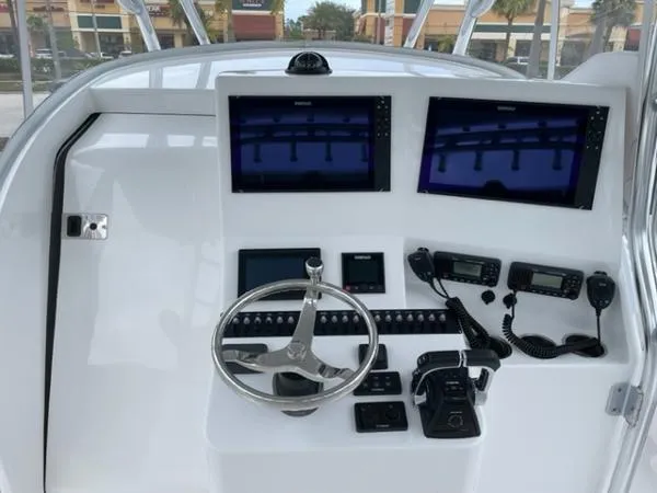 Slide: The Image of Contender 39 Fisharound 2021 - 11