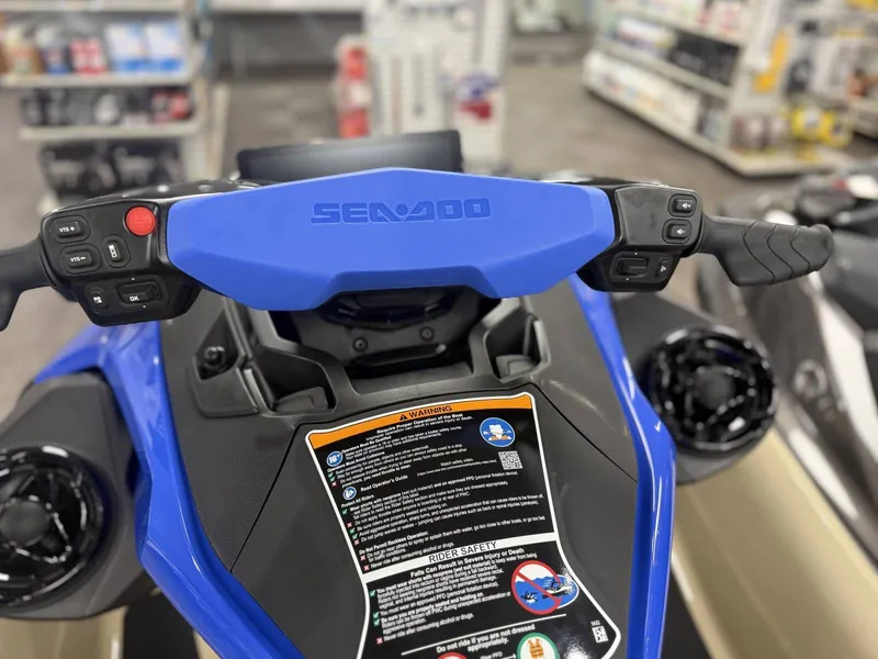 Slide: The Image of Sea-Doo 13ta - Wake Pro 230 W/snd 2026 - 11