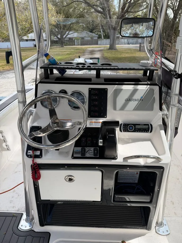 Slide: The Image of Yamaha 190 FSH 2017 - 4