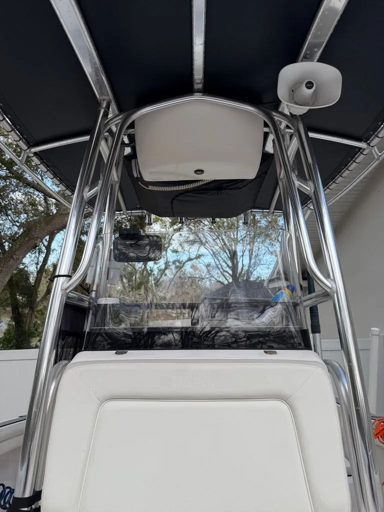 Slide: The Image of Yamaha 190 FSH 2017 - 8