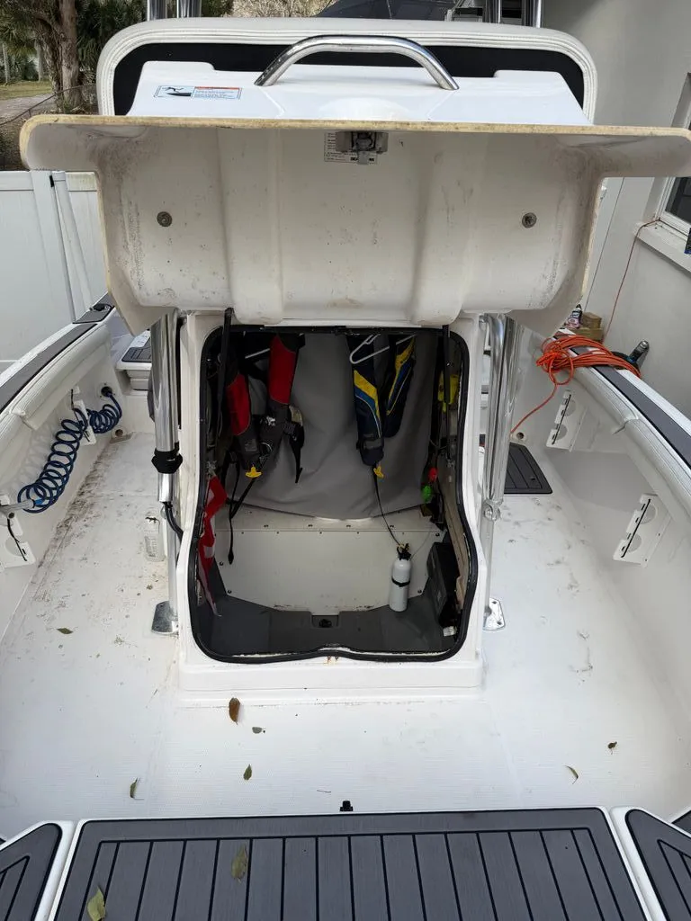 Slide: The Image of Yamaha 190 FSH 2017 - 9