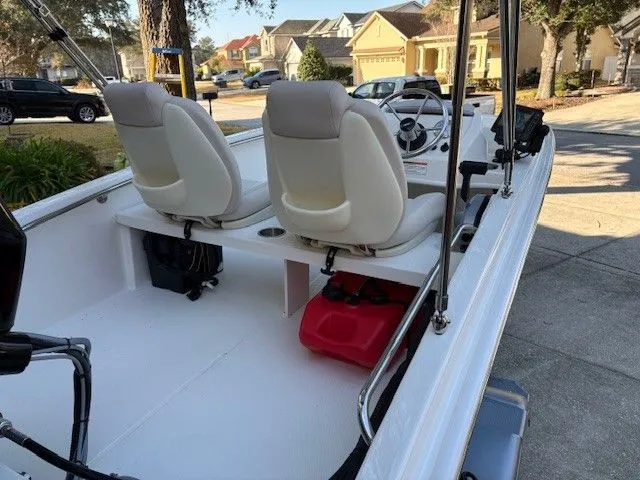 Slide: The Image of Boston Whaler 130 Super Sport 2026 - 5