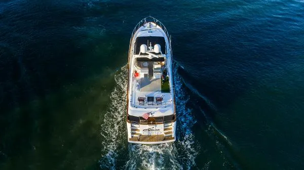 Slide: The Image of Queenship Pilothouse Motor Yacht 1997 - 6