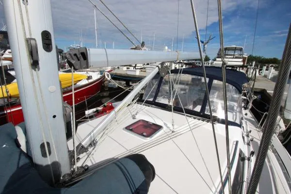 Slide: The Image of Catalina 385 2013 - 8