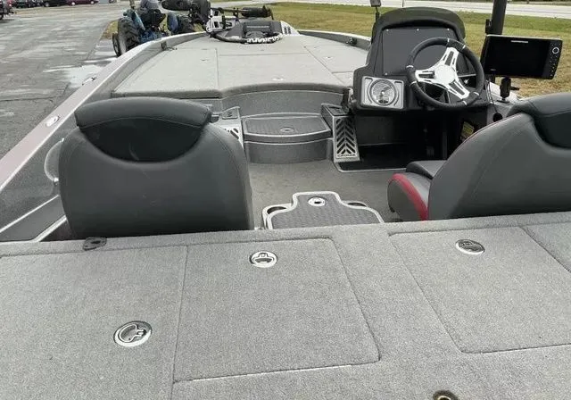 Slide: The Image of Caymas CX 21 PRO Bass Boat 2020 - 6