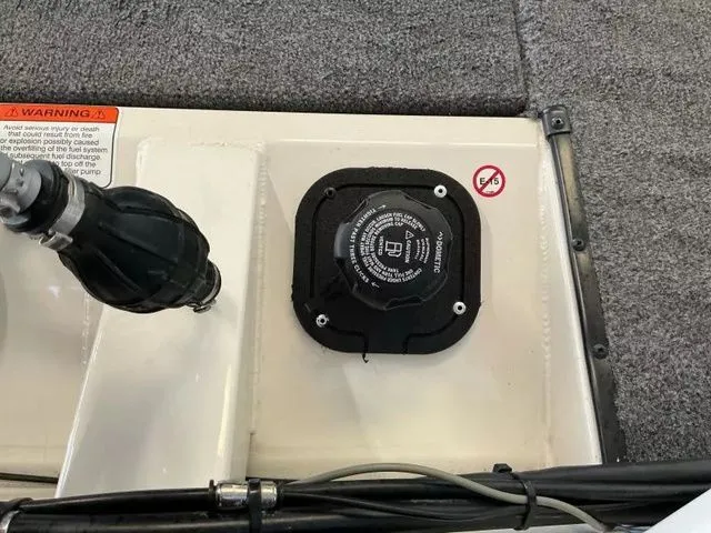 Slide: The Image of Tracker Pro Team 175 Bass Boat 2023 - 15