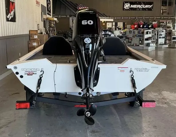 Slide: The Image of Tracker Pro Team 175 Bass Boat 2023 - 20