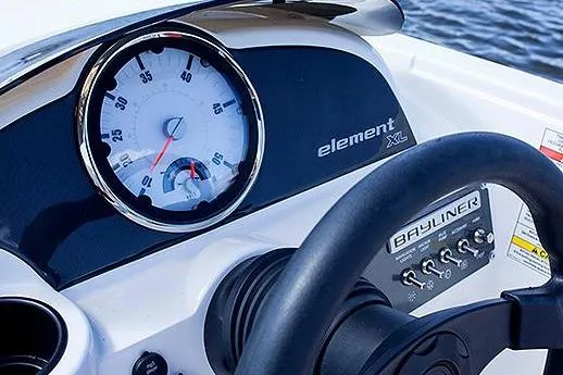 Slide: The Image of Bayliner Element E18 2020 - 4