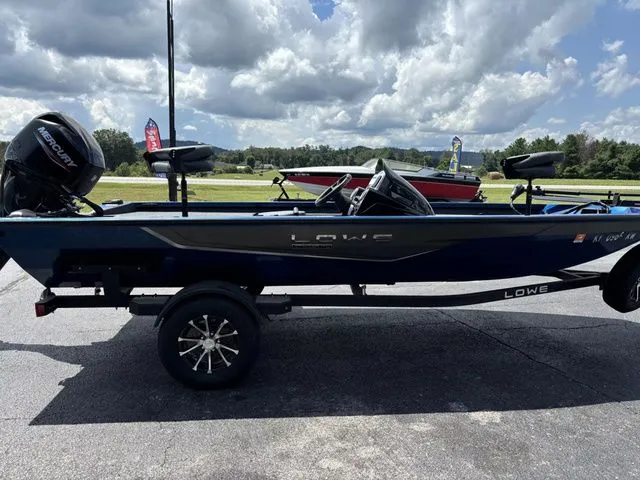 Slide: The Image of Lowe Stinger 175 Bass Boat 2022 - 9