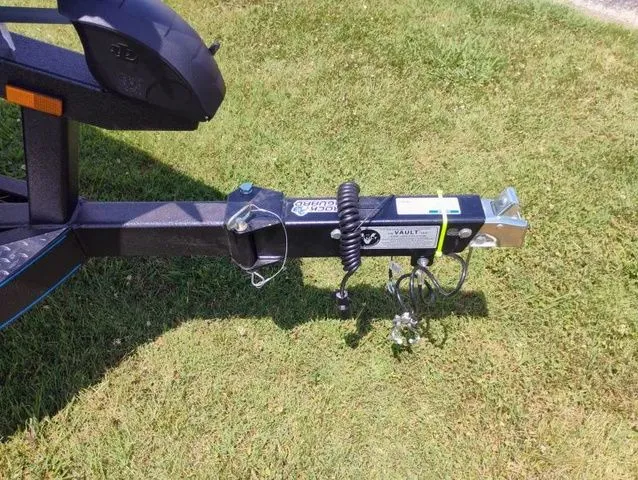 Slide: The Image of Caymas CX 20 PRO 2022 - 27