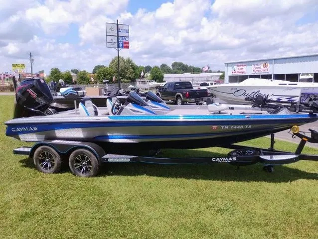 Slide: The Image of Caymas CX 20 PRO Bass Boat 2022 - 4