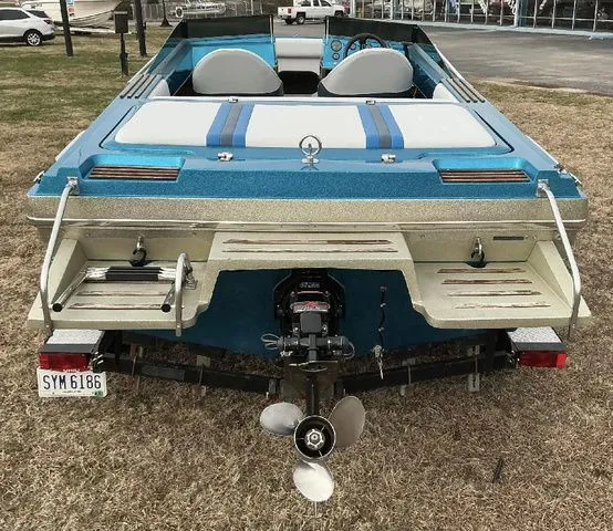 Slide: The Image of Checkmate AMBASSADOR Bowrider 1989 - 5