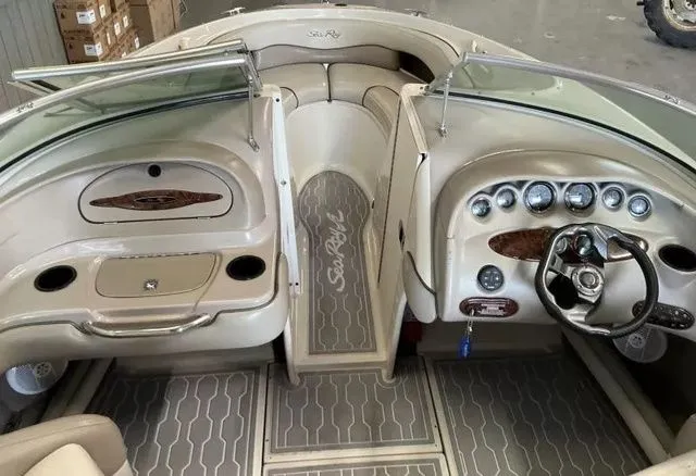 Slide: The Image of Sea Ray BR Bowrider 2003 - 14