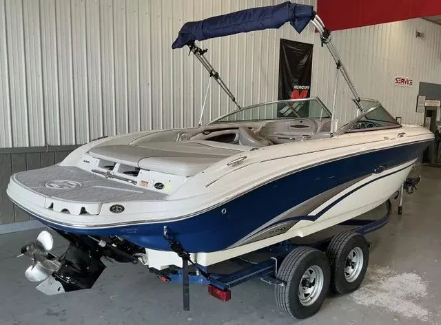 Slide: The Image of Sea Ray BR Bowrider 2003 - 3