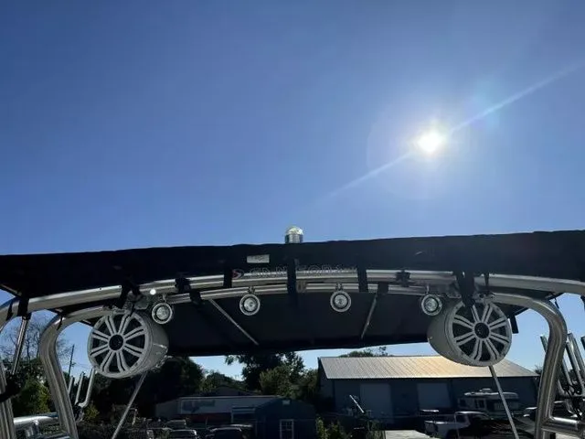 Slide: The Image of Sea Ray 210 BR Cruiser (Power) 1998 - 12