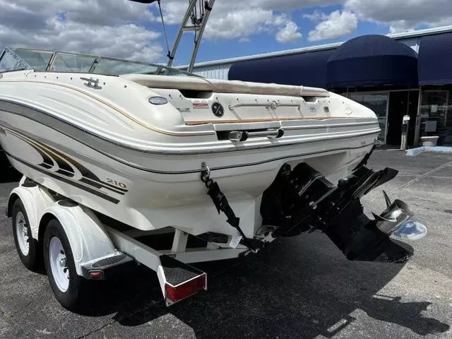 Slide: The Image of Sea Ray 210 BR Cruiser (Power) 1998 - 3