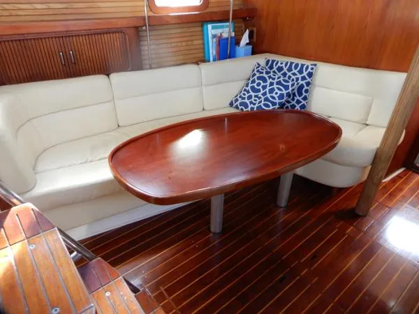 Slide: The Image of Catalina Morgan 38 Center Cockpit 1994 - 5