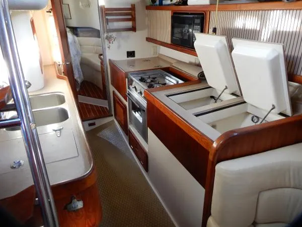 Slide: The Image of Catalina Morgan 38 Center Cockpit 1994 - 7