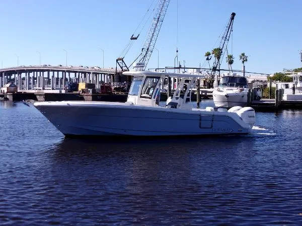 Slide: The Image of Robalo R302 Center Console 2021 - 1