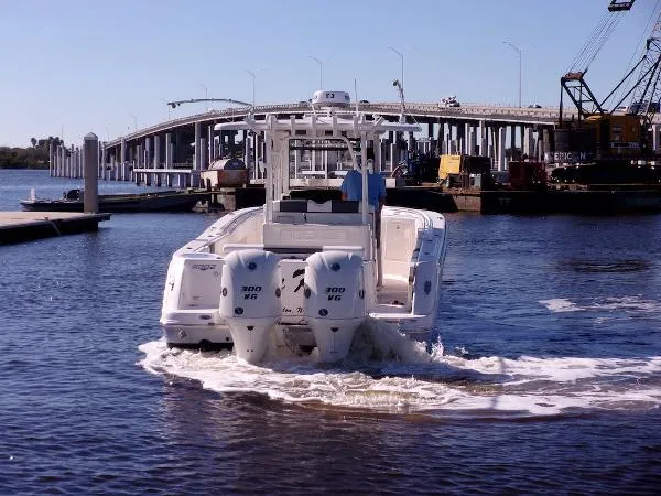Slide: The Image of Robalo R302 Center Console 2021 - 2