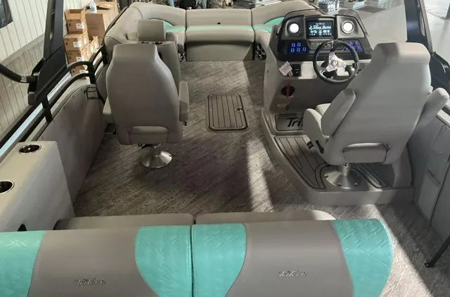 Slide: The Image of JC SWINGBACK 25TT SPORT HTH Tritoon 2026 - 6