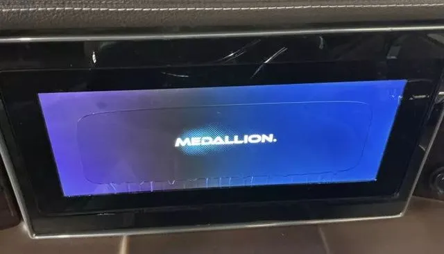 Slide: The Image of Silver Wave 2410 JS Tritoon 2021 - 20