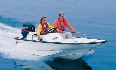 Slide: The Image of Boston Whaler 130 Sport 2004 - 1